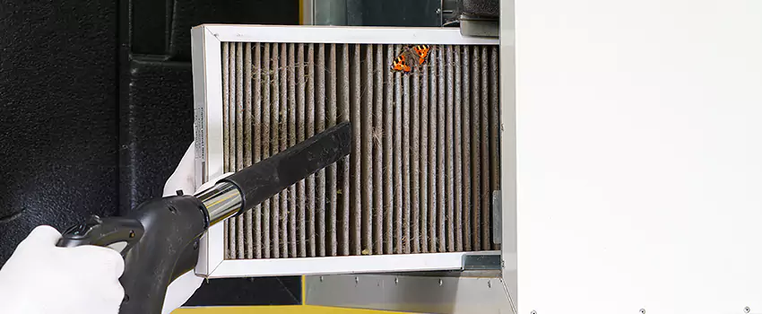Clogged Air Duct Cleaning Process in Willoughby, OH
